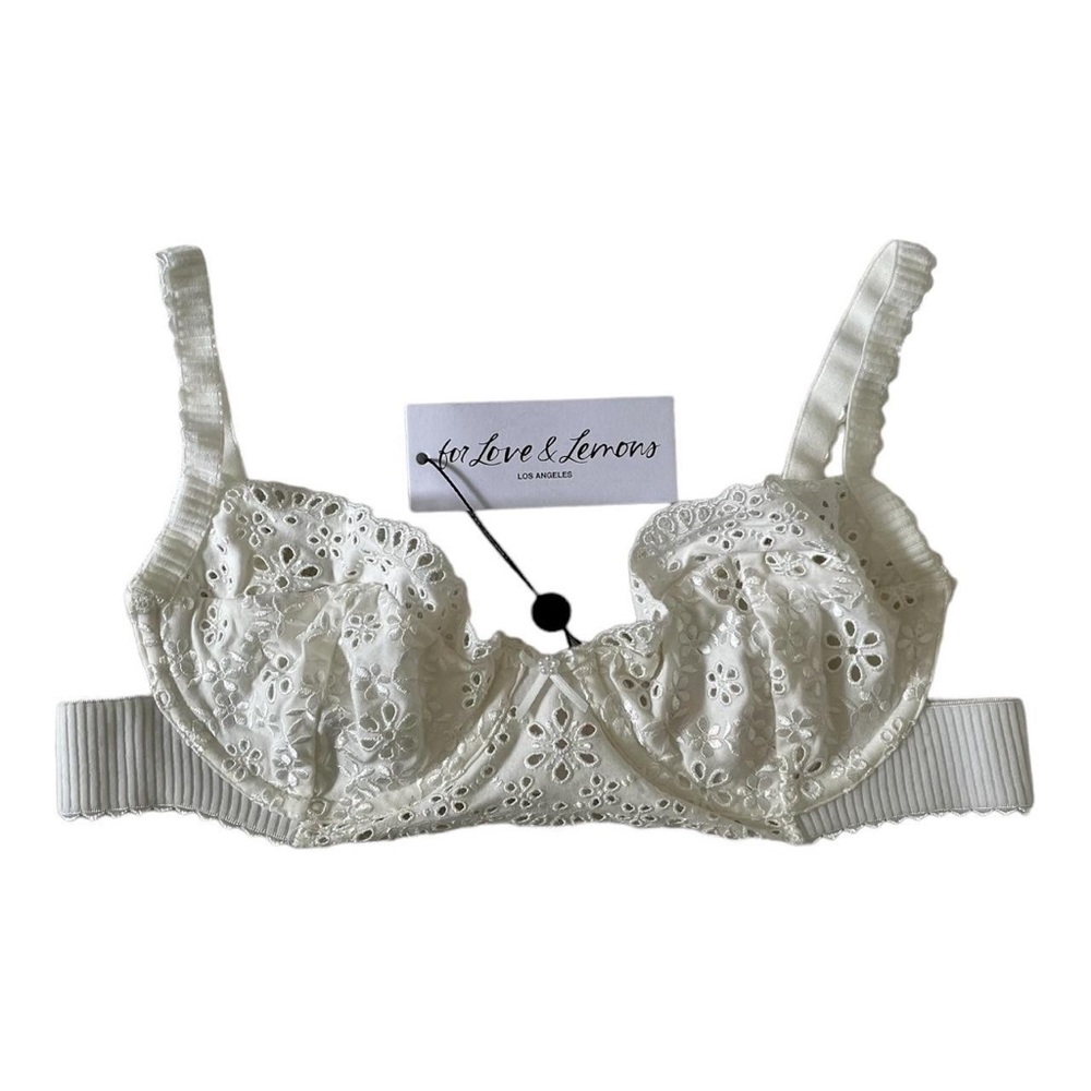 Super Adorable White Lacey Bra from FOR LOVE & LEMONS by VICTORIA’S SECRET